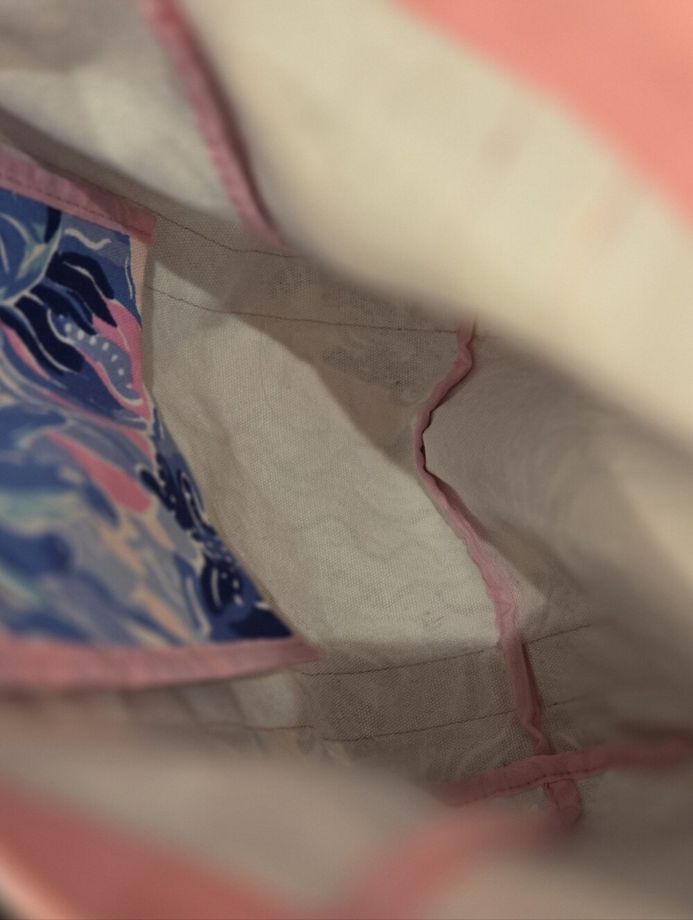Lilly Pulitzer Tote Saltwater Blue Shade Seekers Pink - Picture 4 of 6